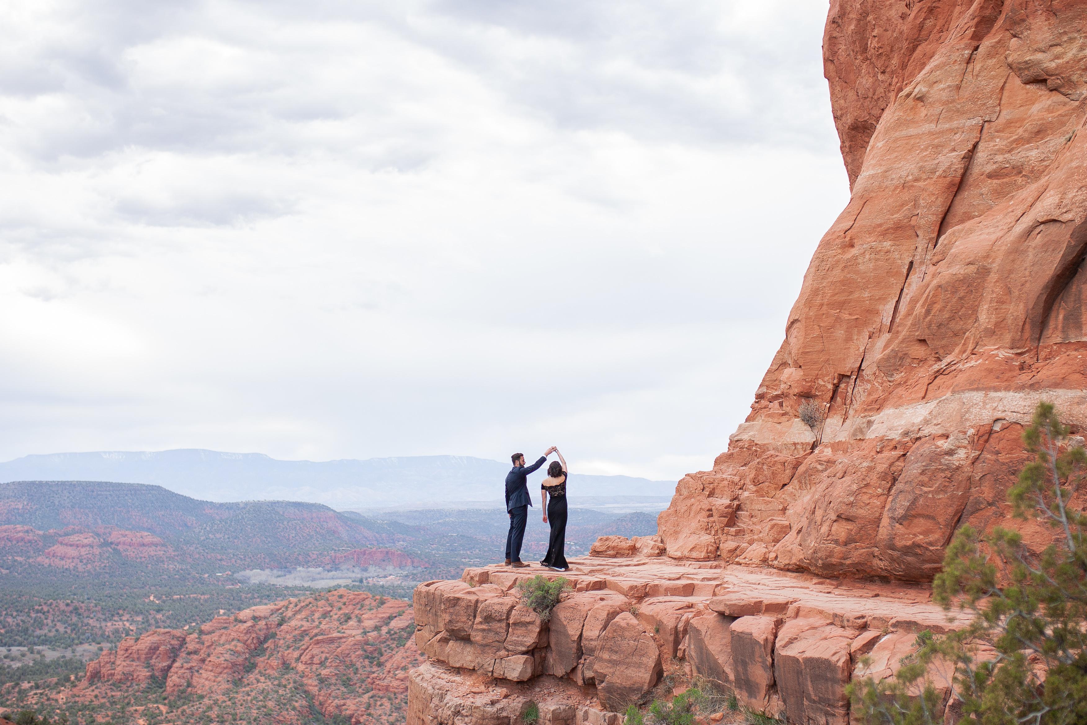The Wedding Website of Lindsay Johnson and Tony Lambertson
