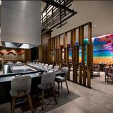 Dining & Drinks