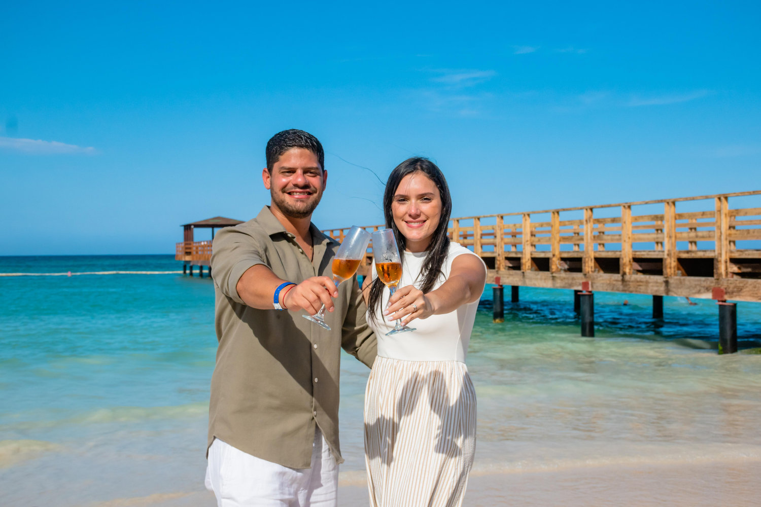 The Wedding Website of Manuel Asfura and Linney Mejia