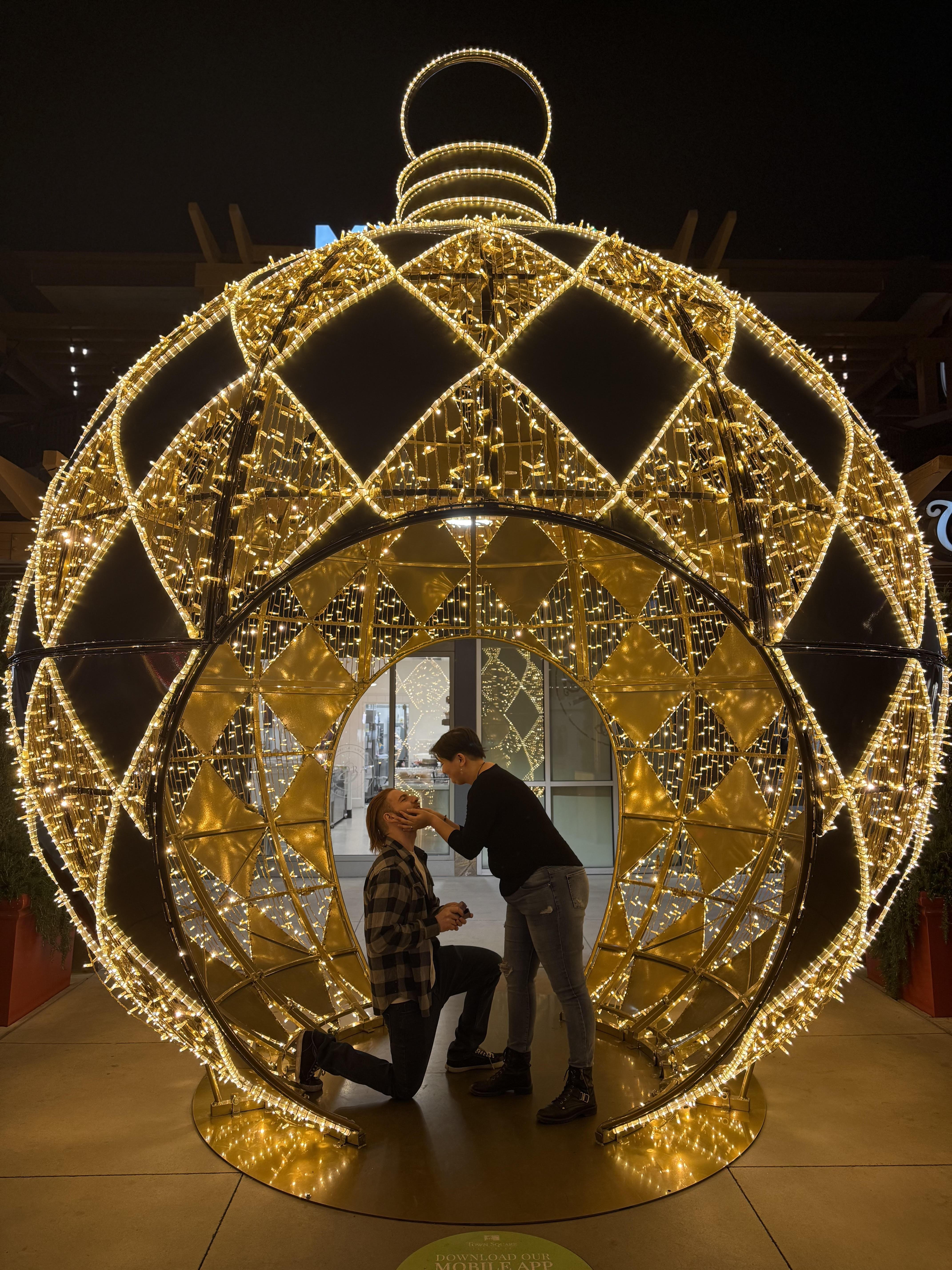 The Wedding Website of Jasmine Brooks and Devan Brooks