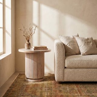 Octavia Pedestal Round Side Table