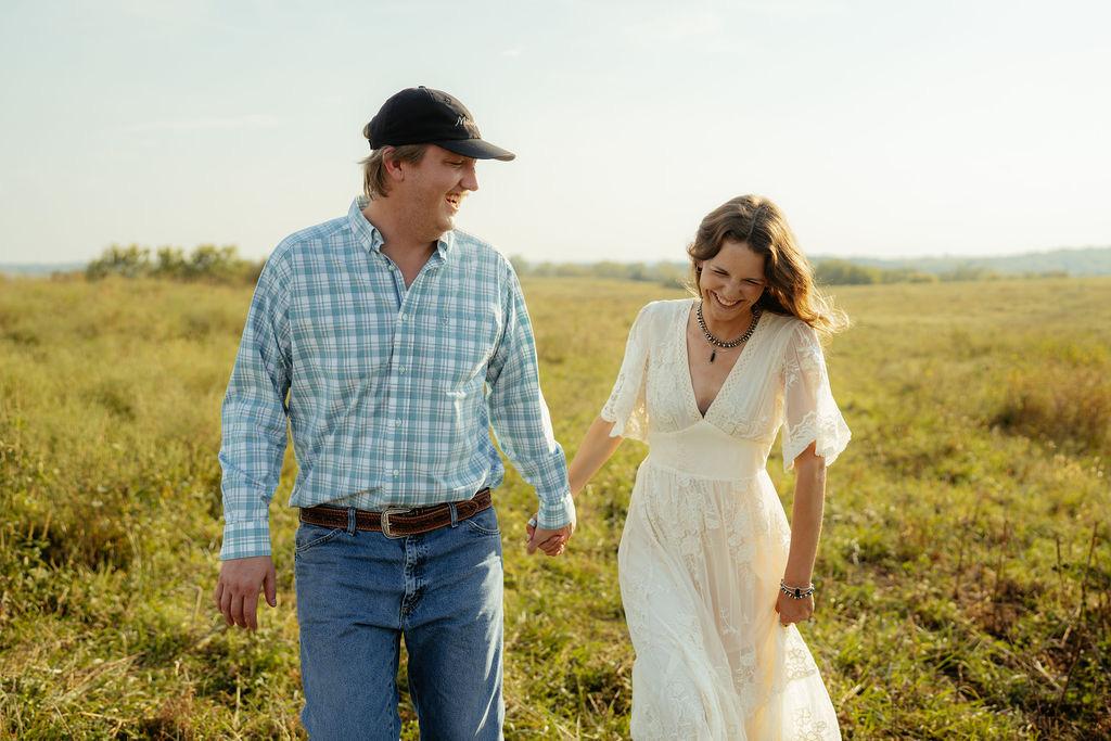 The Wedding Website of Mitch Holcomb and Ella Jahner