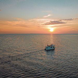 Sunset Sail ~ Belize Honeymoon