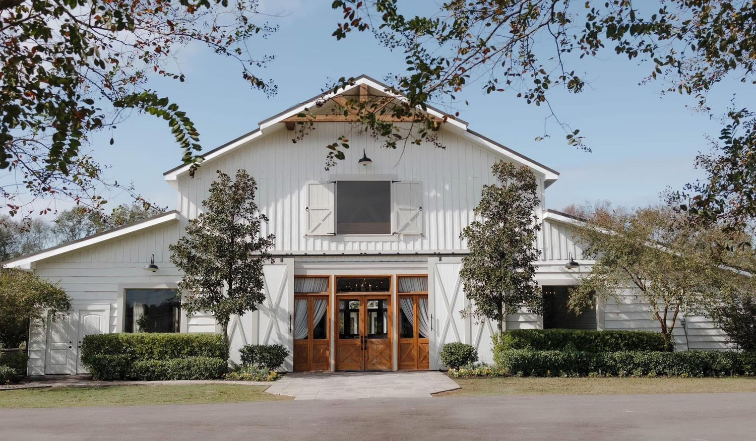 The Wedding Website of Grace Billingsley and Cole Osborne