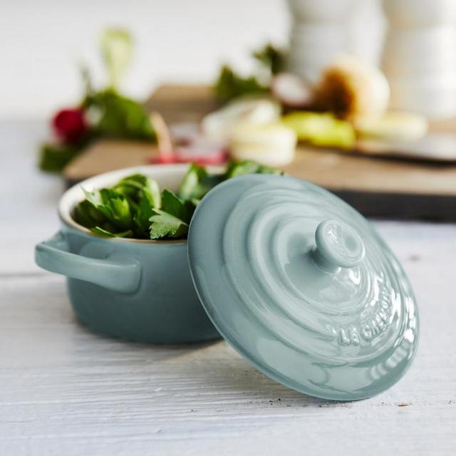 Le Creuset Signature Petite Cocotte, 8 oz.