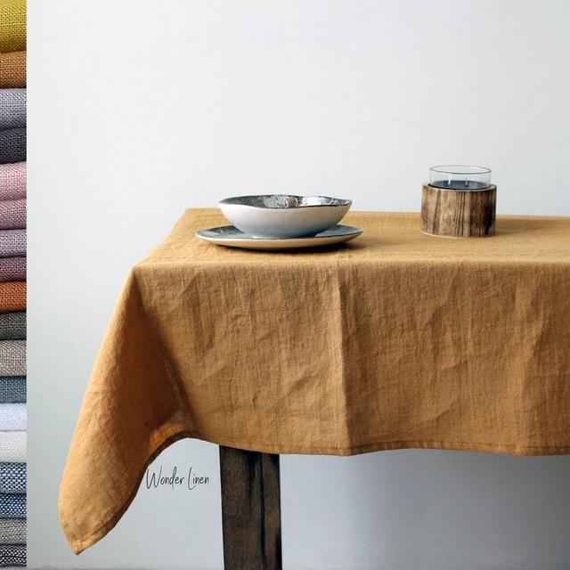 White, 65", Round, Linen tablecloth.