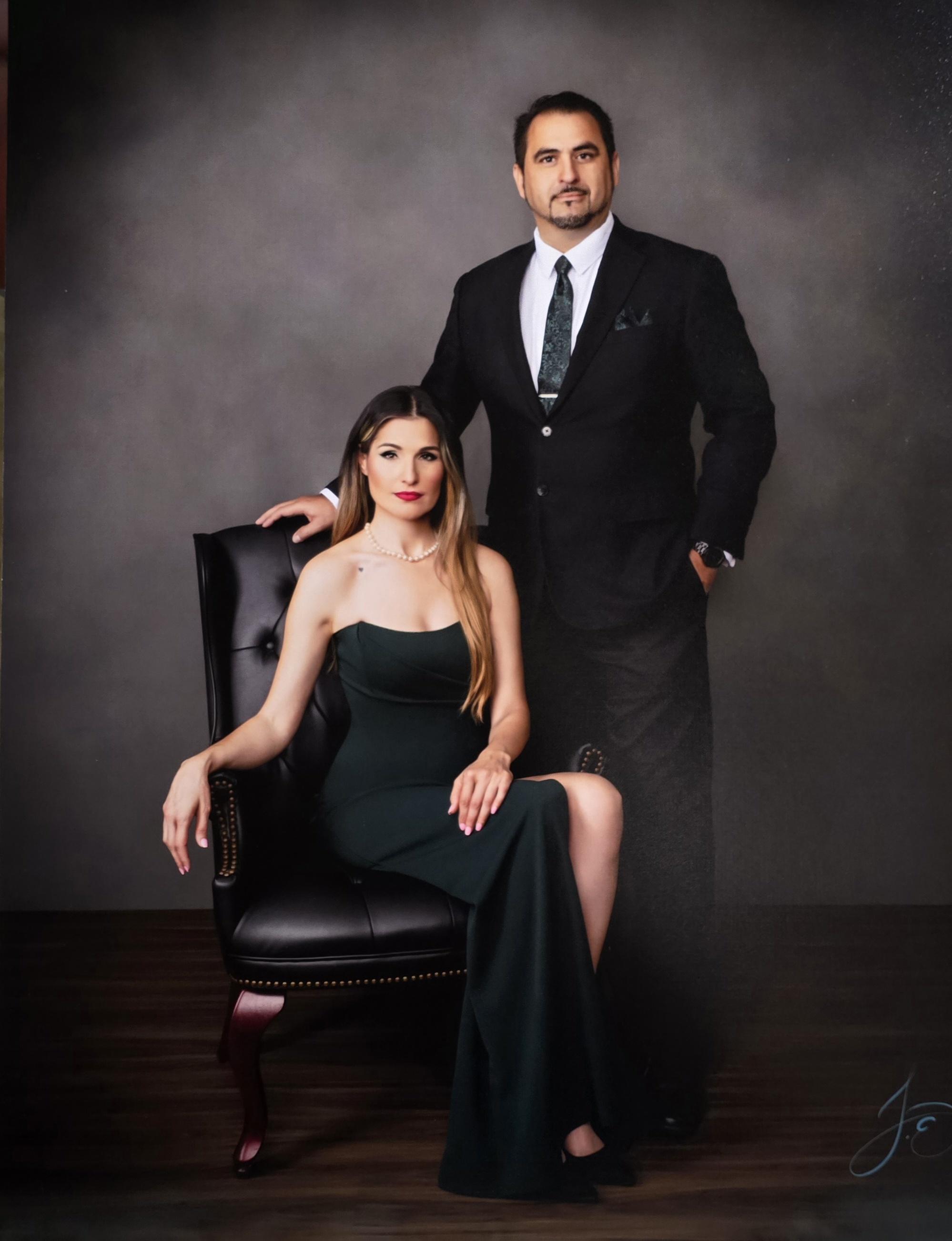The Wedding Website of Gabriel Juarez Eagle and Gabriela Carolina Arana