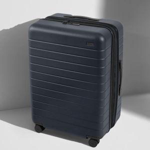 Expandable Medium Suitcases: Navy Blue | Away
