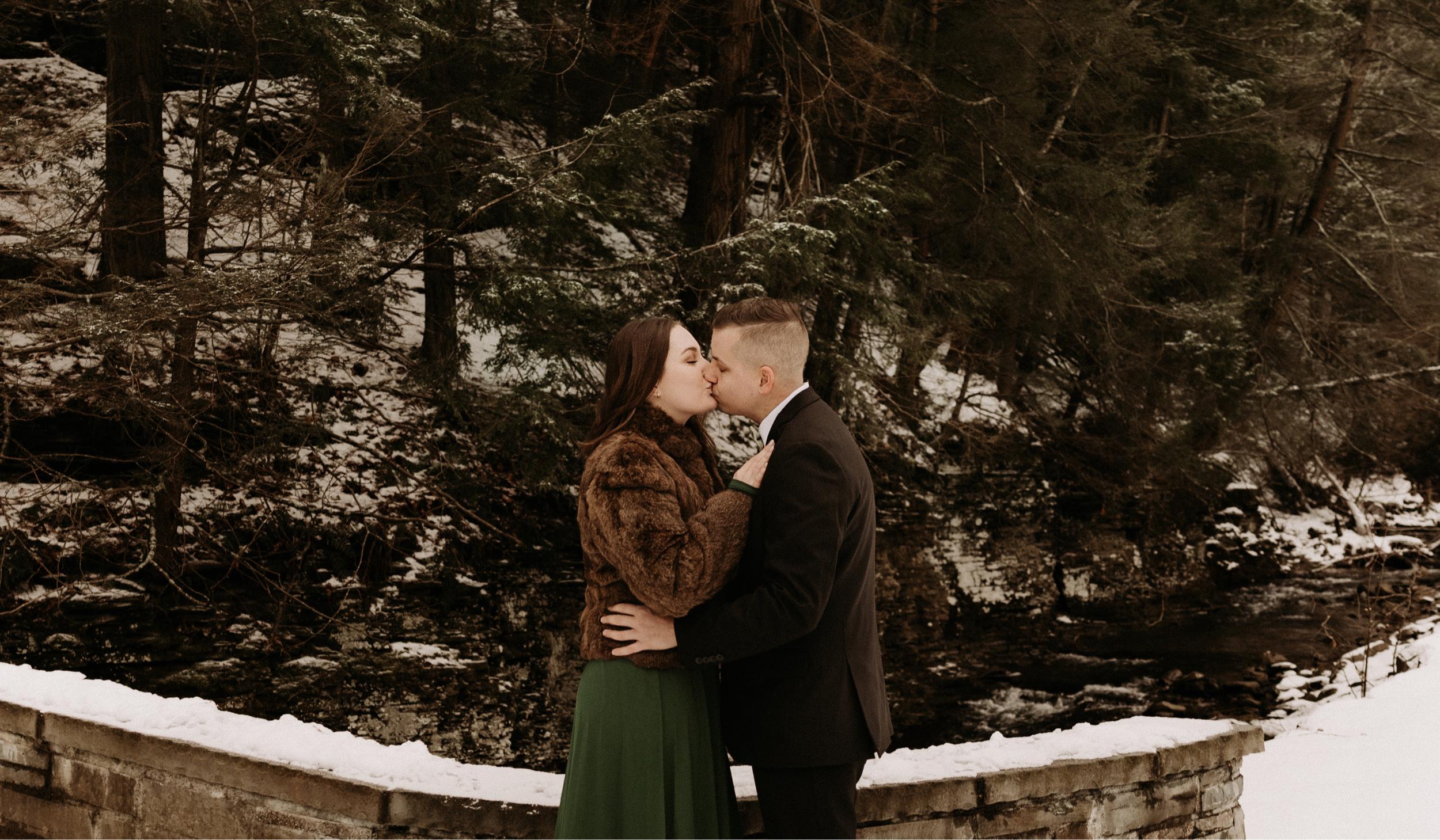 The Wedding Website of Brenna Sarae Hoaglin and Logan Carl Lovelace