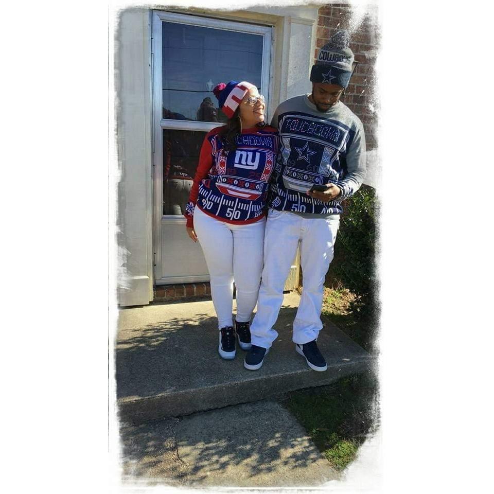 NY Giants vs Dallas Cowboys
#HouseDivided