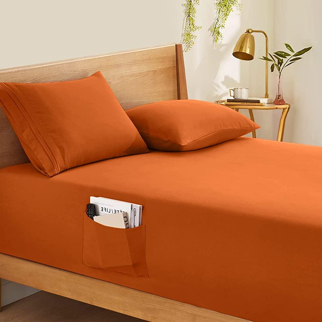 Horbaunal Extra Deep Pocket Queen Fitted Sheet Only - Fits Up to 24 Inch Mattress - Luxury 1800 Thread Count - Microfiber Burnt Orange Fitted Bed Sheet Queen Size