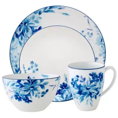 Noritake® Blossom Road 4-Piece Place Setting in White/Blue