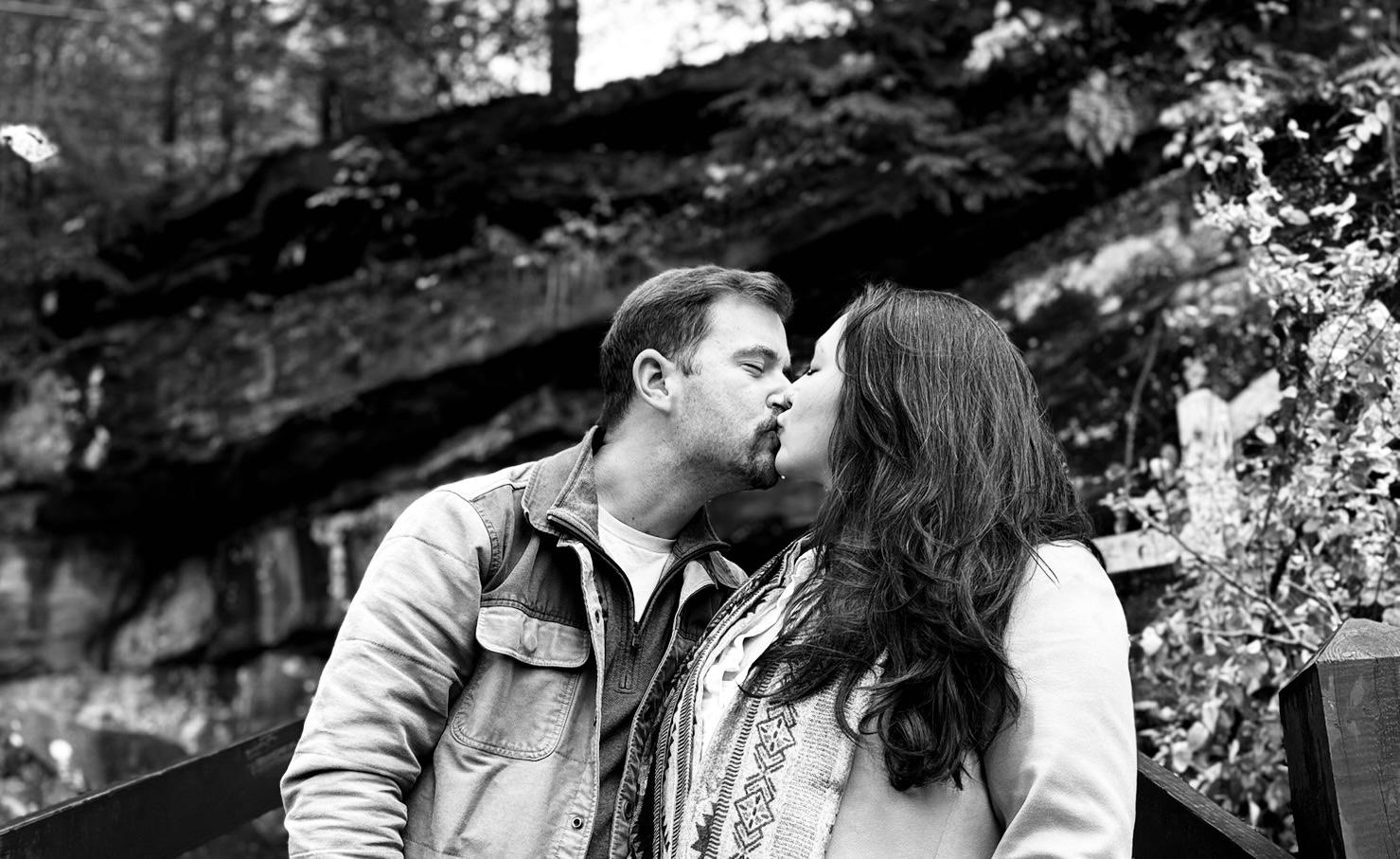 The Wedding Website of Leslie Tsukayama and Thomas Welch V