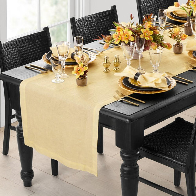 Signature Linen Table Runner 24"x108", Light Yellow