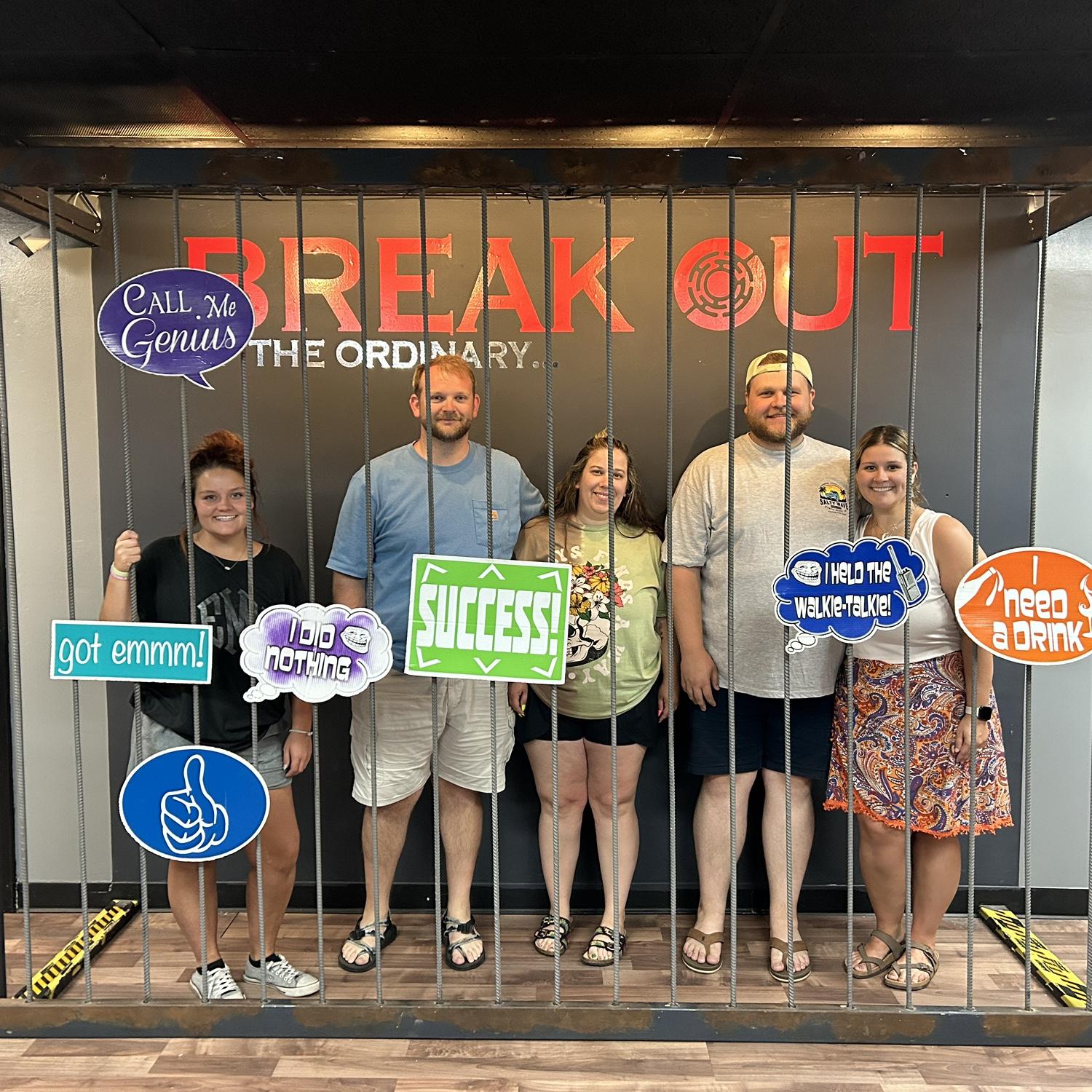 Escape Room w/ friends and fam ! Beach trip 2024!