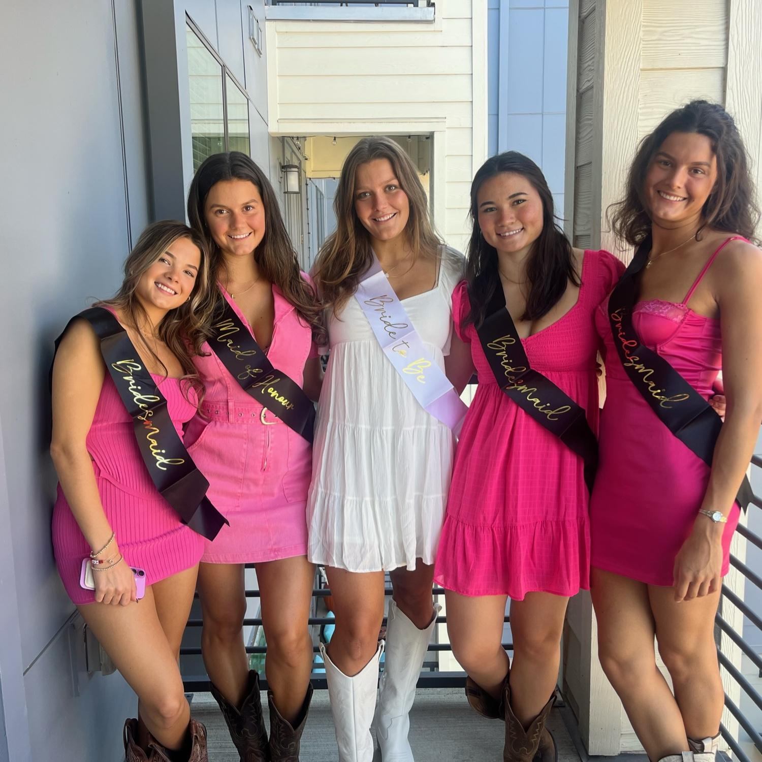 Bailee’s bridal party at her bachelorette in Nashville!!