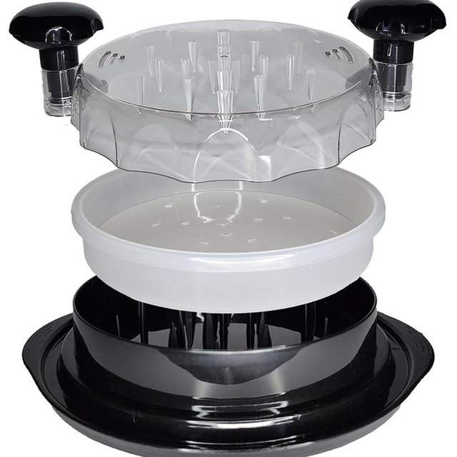 Chicken Shredder, upgraded non slip hand opperated twist to shred, added middle insert/tray/storage, shredder for chicken cutlet, brisket, pork, salad mixer, Dishwasher safe