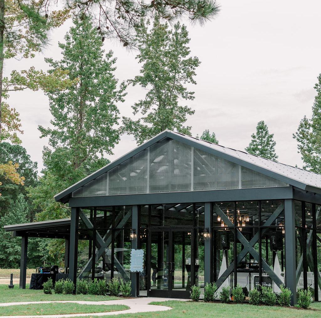 The Wedding Website of Kaycee Pickering and Samuel Garland