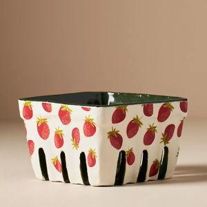 Fruta Stoneware Berry Basket STRAWBERRY