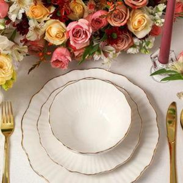 Christian Siriano - Zinnia 24 Pc. Dinnerware Set, Service for 8