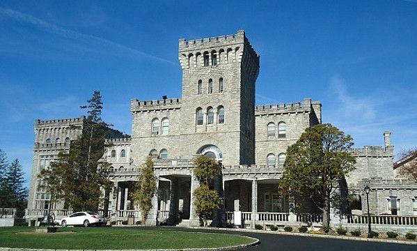 The Wedding Website of Lauren Steigerwald and Christopher Bonanno