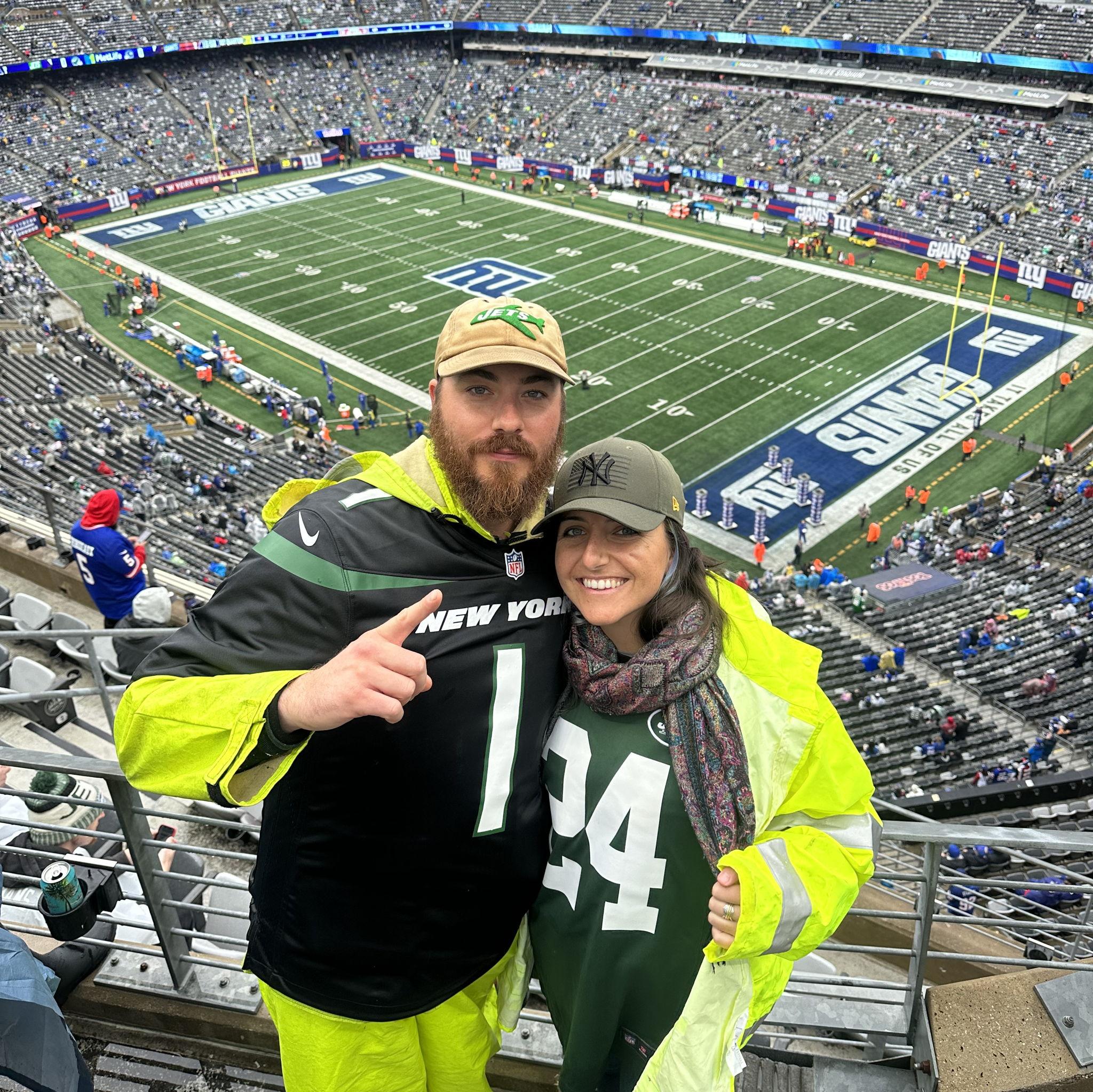 Jets fans at Giants Stadium ๐