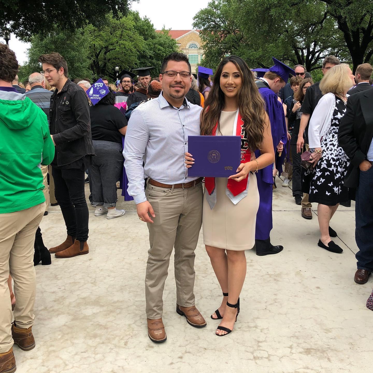 May 2019 - Samantha's Graduation -- Graduacion de Samantha