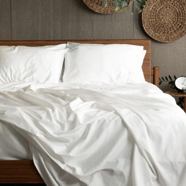 Sateen Organic Cotton Sheet Set + Pillowcases, Queen, White