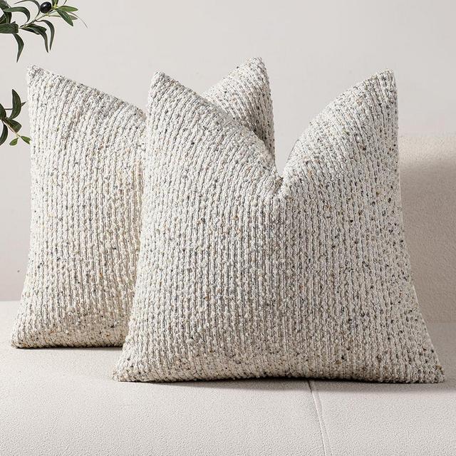 DEZENE Striped Throw Pillow Covers 18x18 Set of 2 Cream Grey Textured Boucle Chic Morden Boho Accent Farmhouse Square Decorative Couch Pillow Covers for Home Decor Bed Sofa Living Room