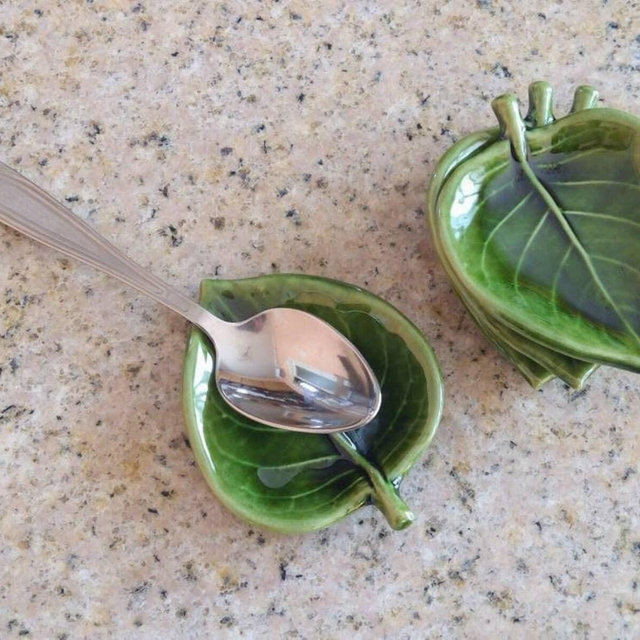 Set of four Small Ceramic Leaf dish, Bathroom Decor, Green Dish,Ring Dish, Tea Bag Holder, Ceramic Leaf, Earrings Holder, Spoon Rest, Leaf