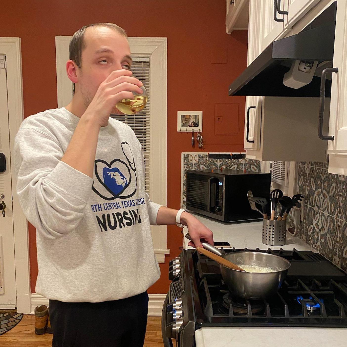 Jackson, sauvi b, and family dinner