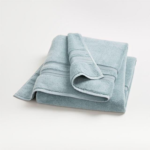 Classic Towel Pool Hand Towel