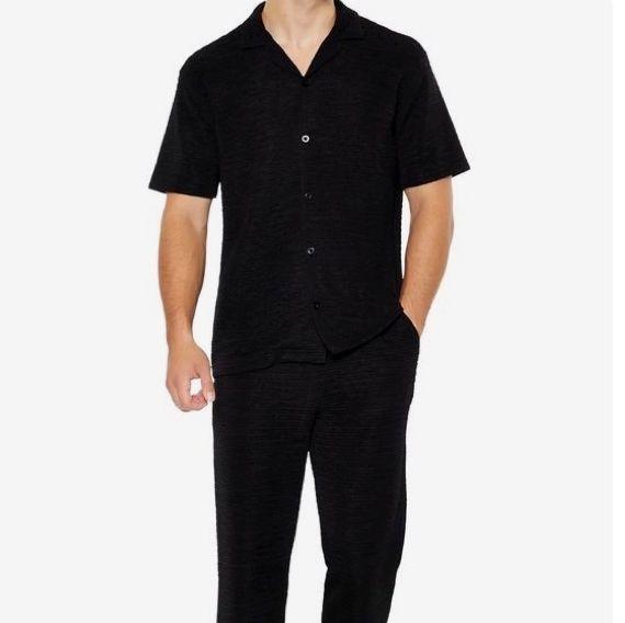 Dress attire