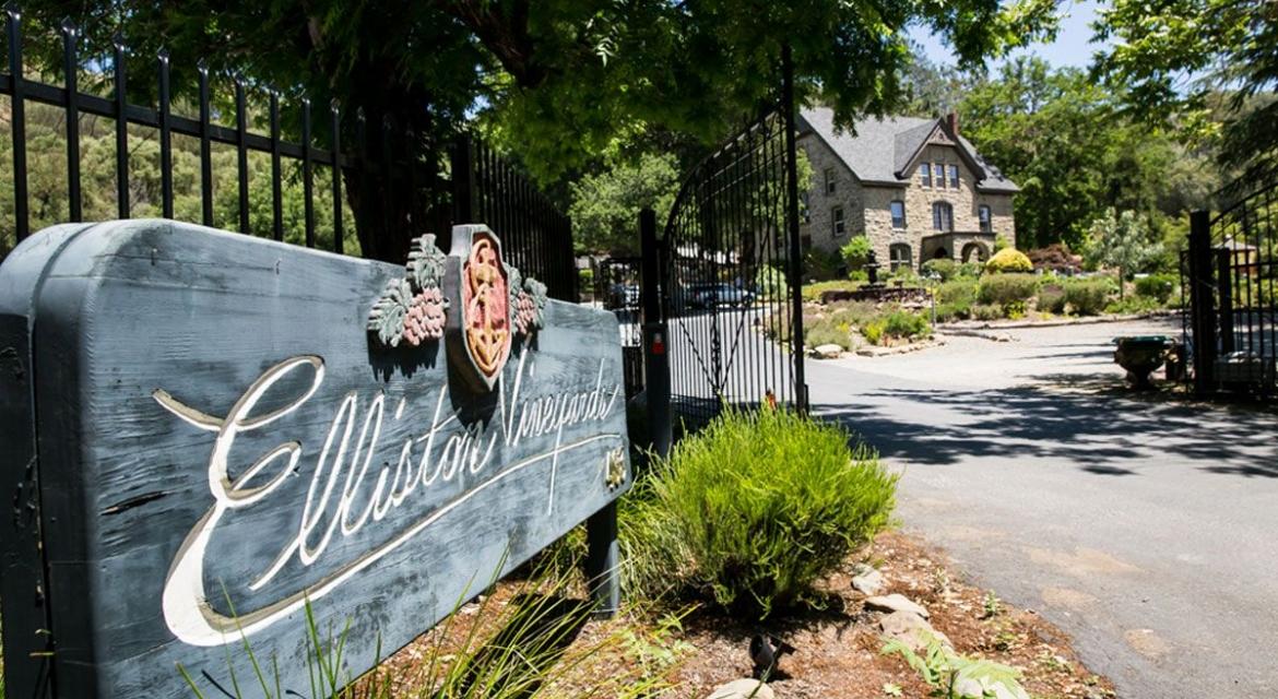 The Wedding Website of Emily Chan and Sandeep Ananthu