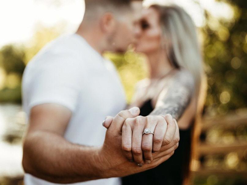 The Wedding Website of Ashley haffner and Aaron O’Dell
