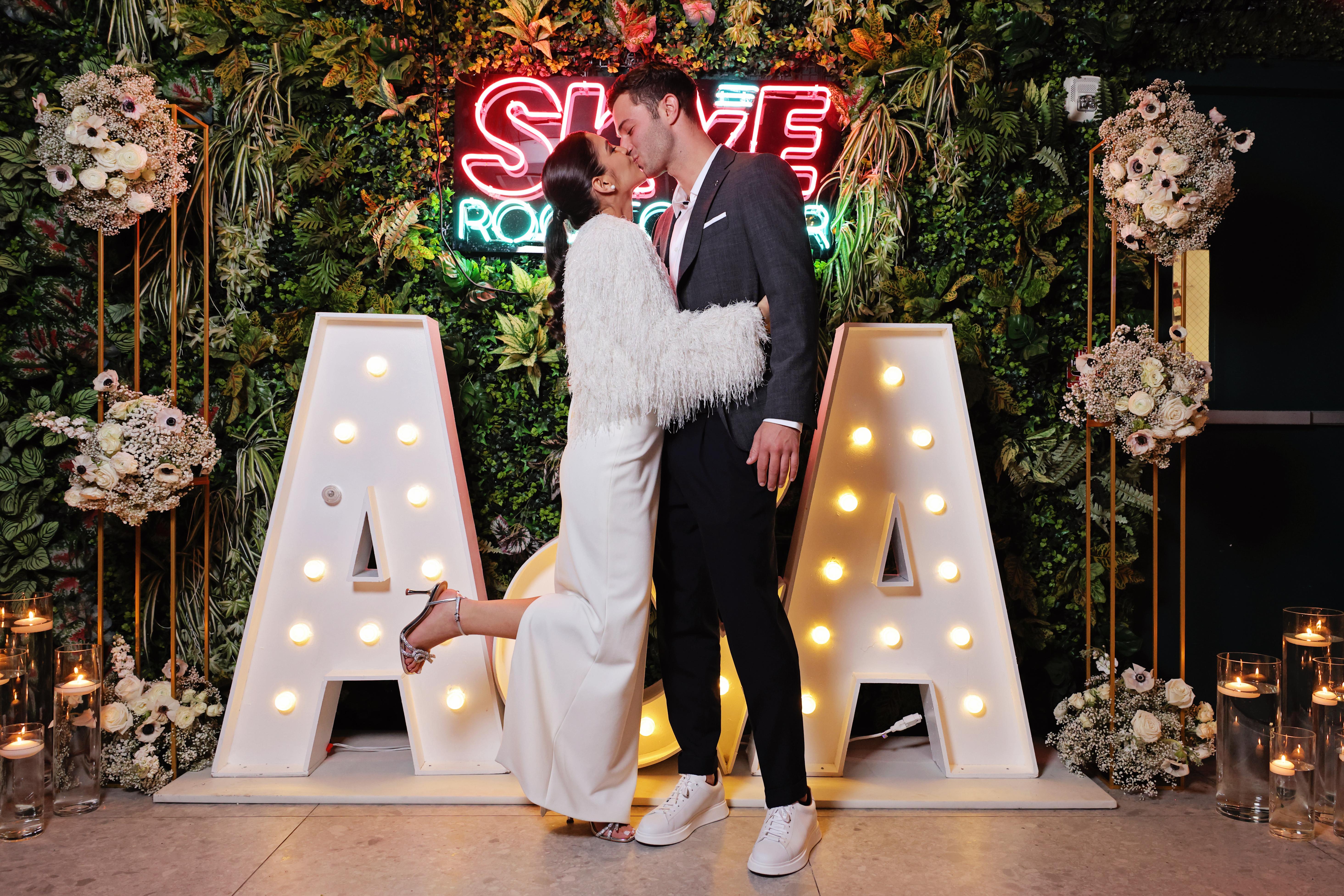 The Wedding Website of Andres Sabo and Ana Cotton