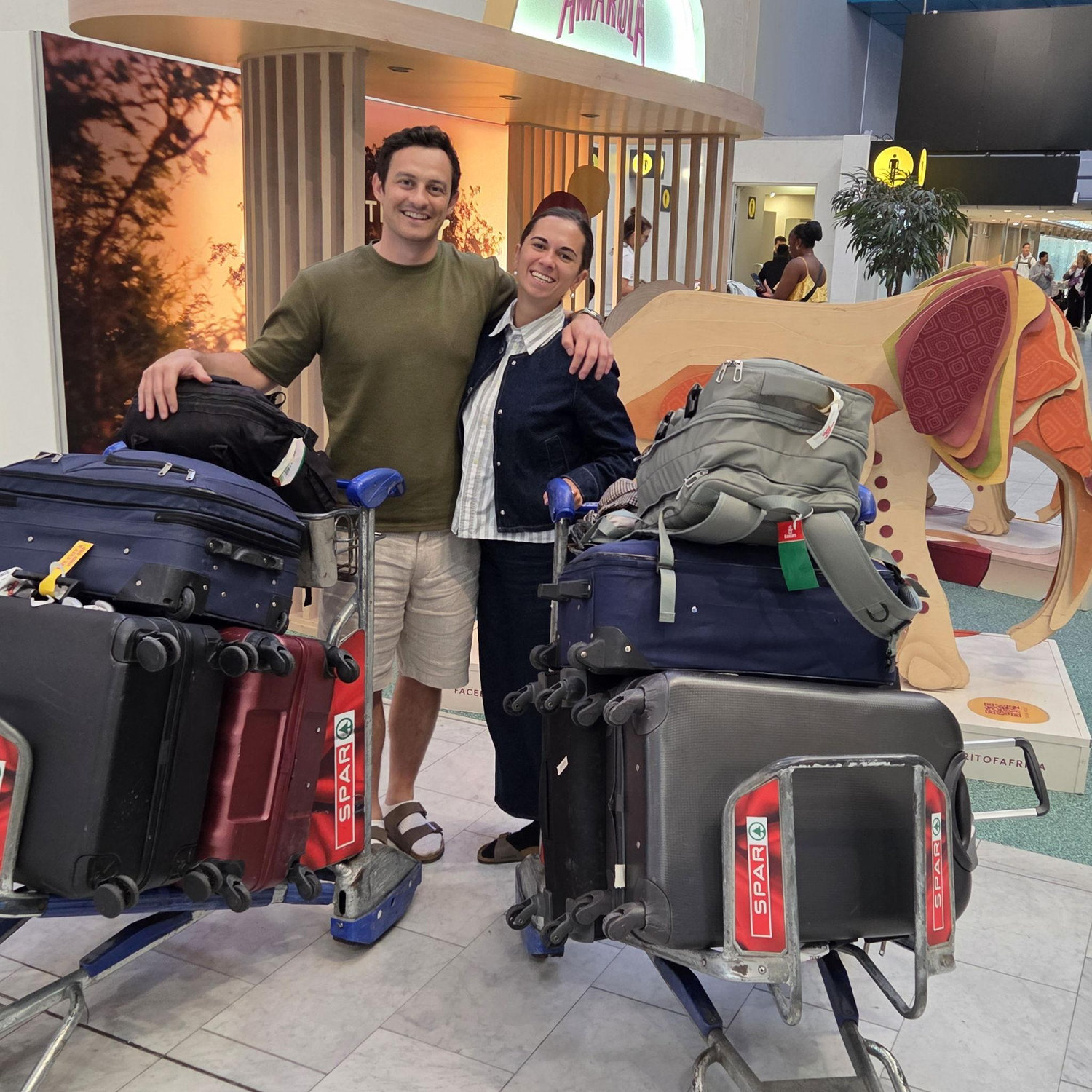 The BIG move to Stellenbosch.
6 suitcases. 108Kg