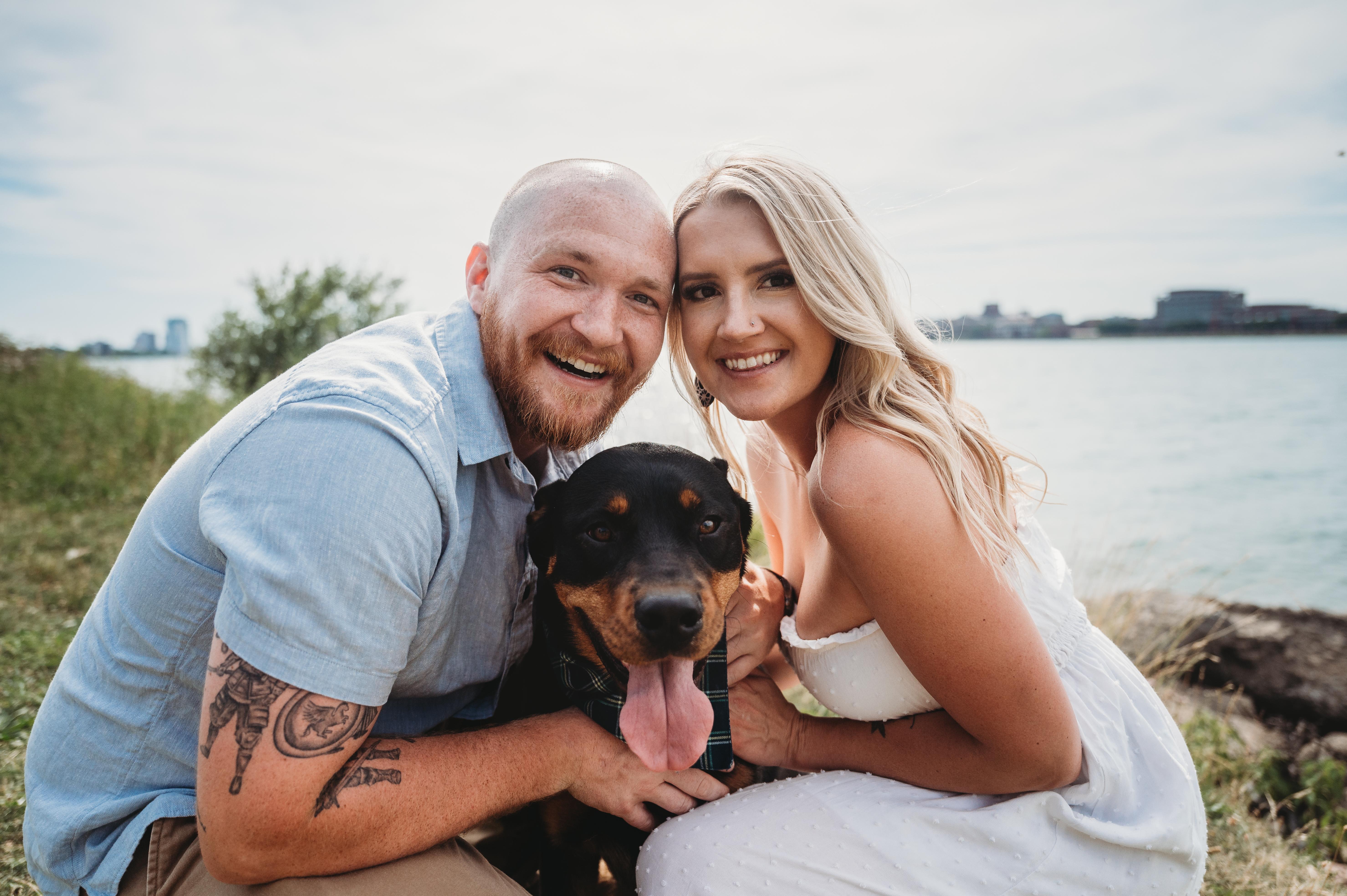The Wedding Website of Shelby Gibbons and James Glidden