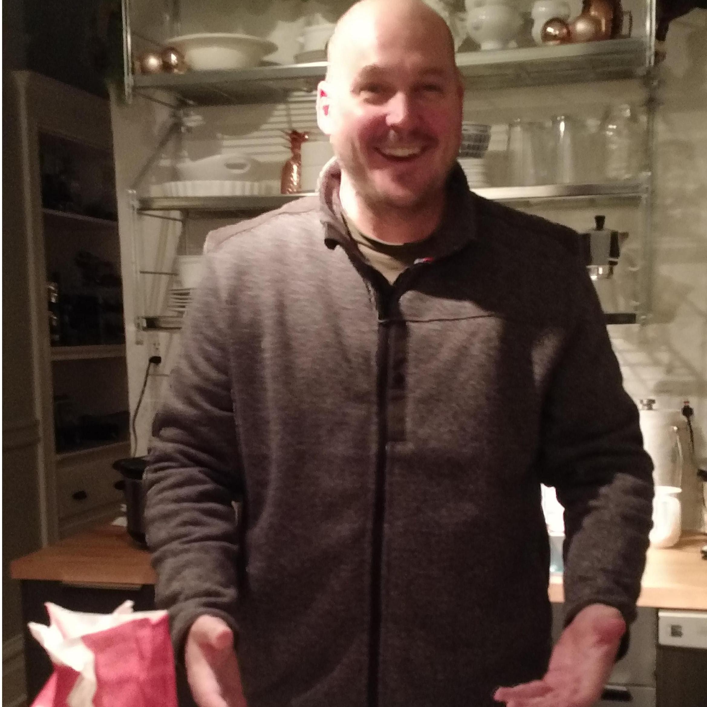 JP cooks (as usual) for Kerry in Chicago.