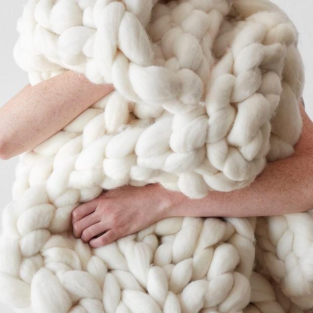 Nublado Throw