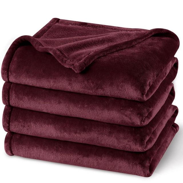 PHF Ultra Soft Fleece Blanket Queen Size, No Shed No Pilling Luxury Plush Cozy 300GSM Lightweight Blanket for Bed, Couch, Chair, Sofa Suitable for All Season, 90" x 90", Wine Red/Burgundy