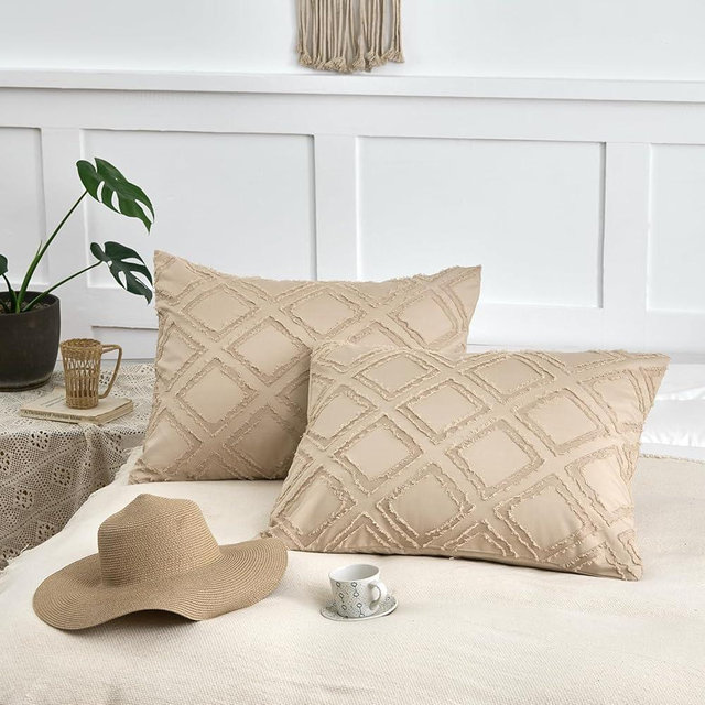 xuan dian Standard Pillow Shams 2 Pack, Standard Size Pillowcases, Soft Microfiber Geometric Boho Pillow Covers with Envelope Closure, Camel, 20x26 Inches (No Insert)