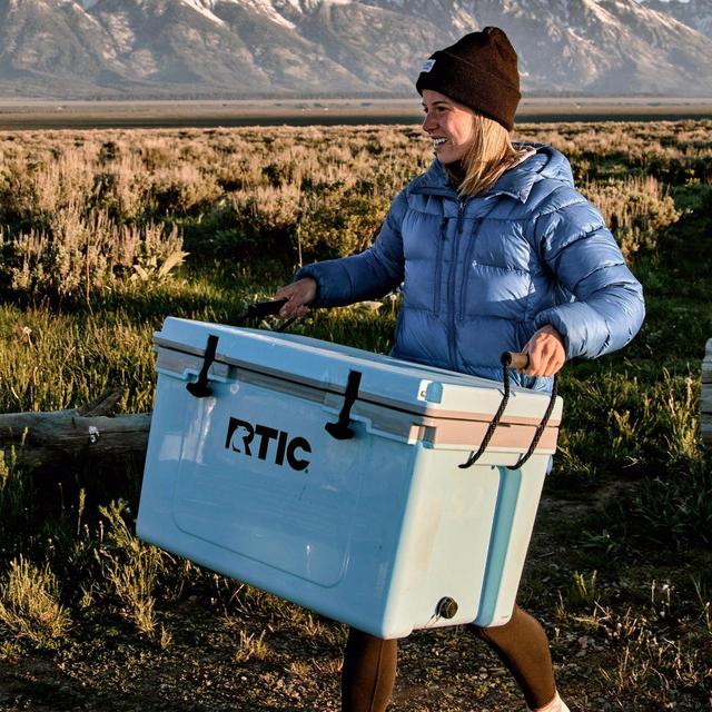 52 QT Ultra-Light Cooler
