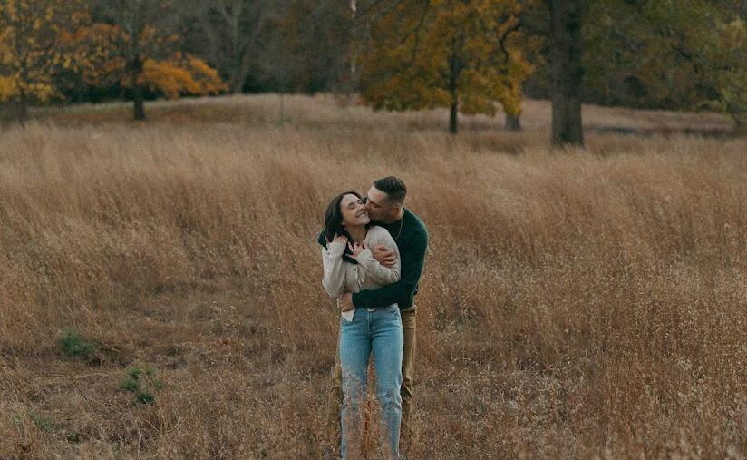 The Wedding Website of Chelsea Viveiros and Aaron Roy