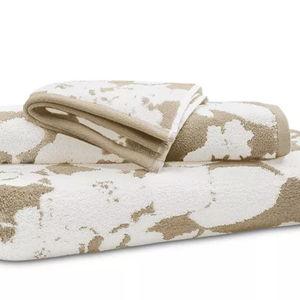 Lauren Ralph Lauren Sanders Floral Antimicrobial Cotton Bath Towels - Macy's
