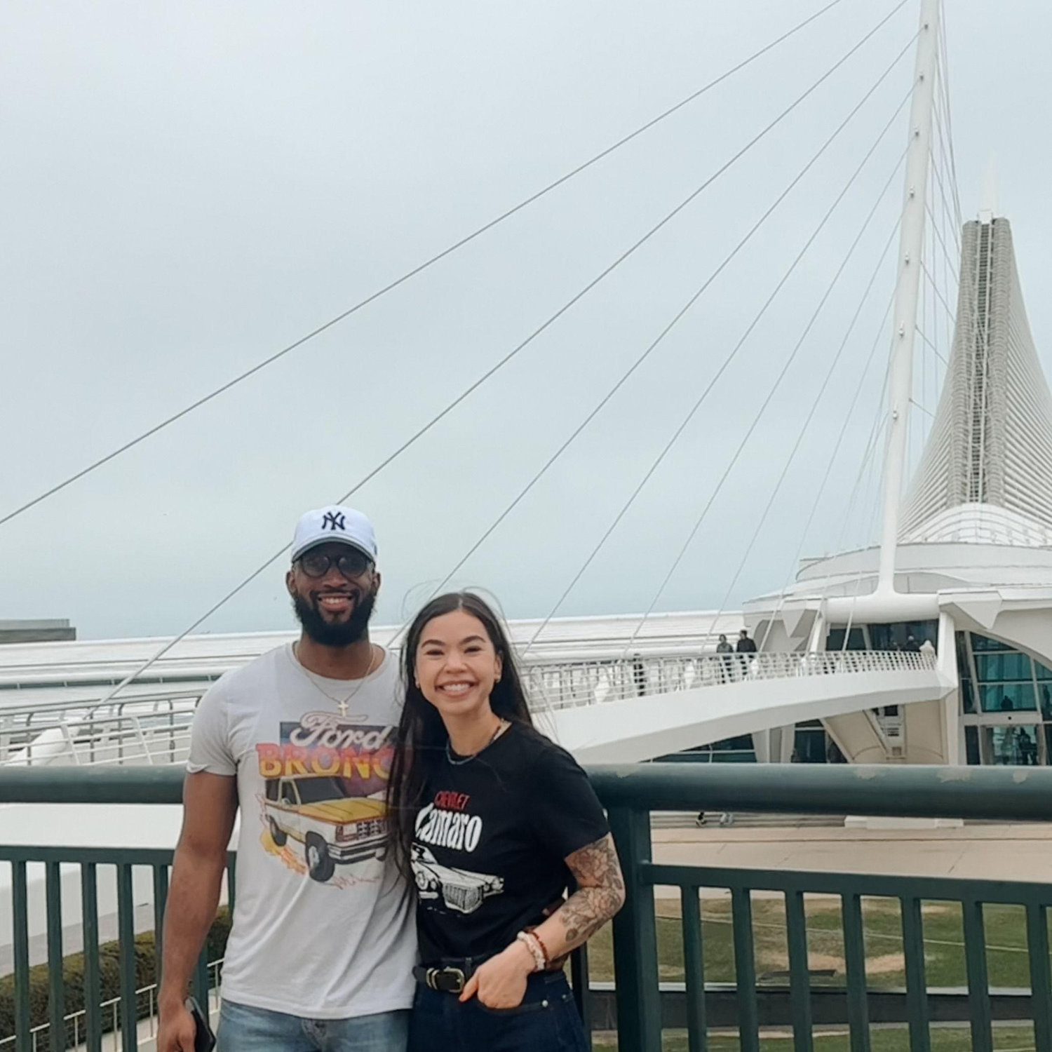 We're always down for an art museum and our vote is the Milwaukee Art Institute does it best 🤷🏻‍♀️