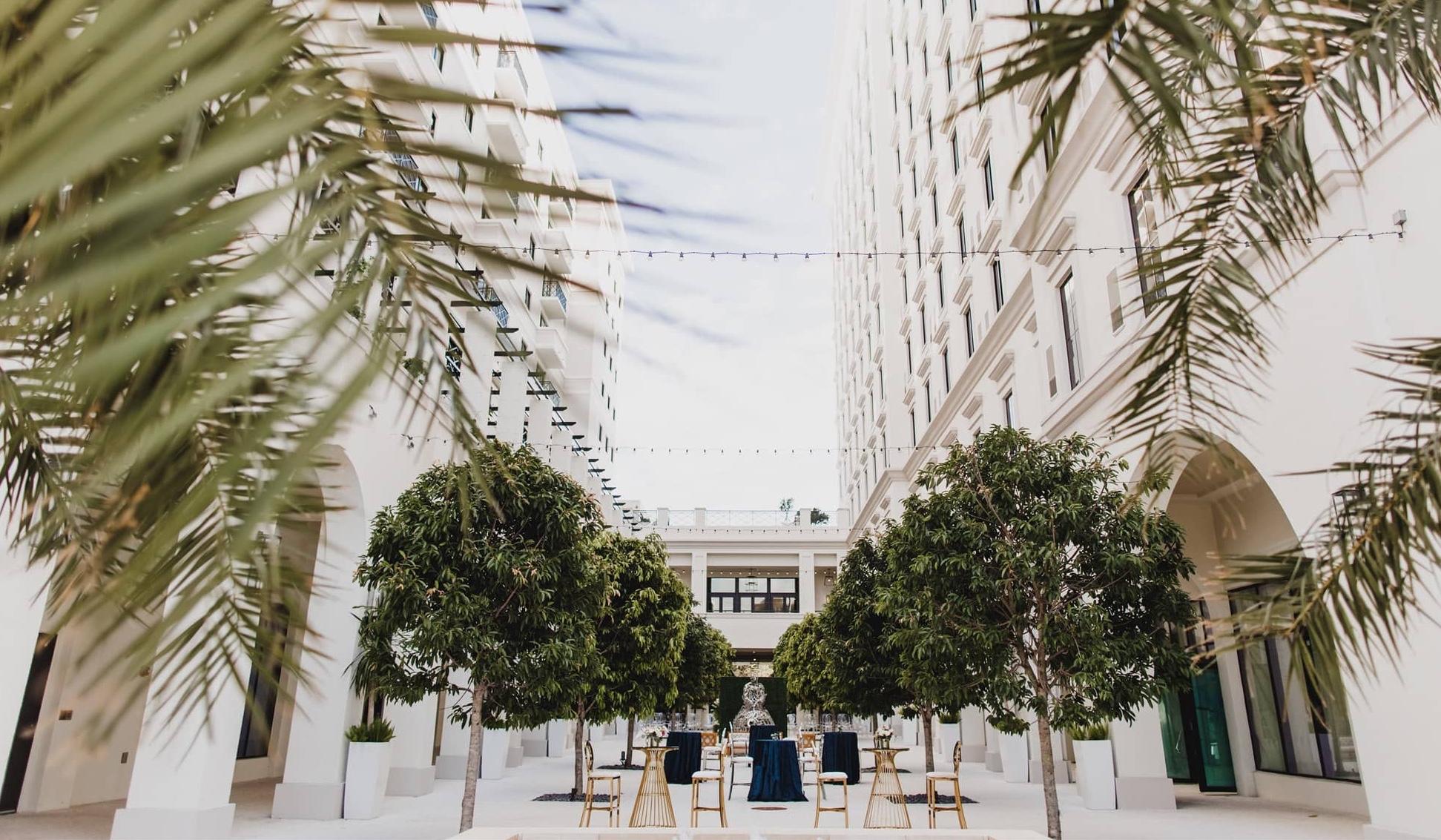 The Wedding Website of Ashton Wilkes and Antony Forcellini