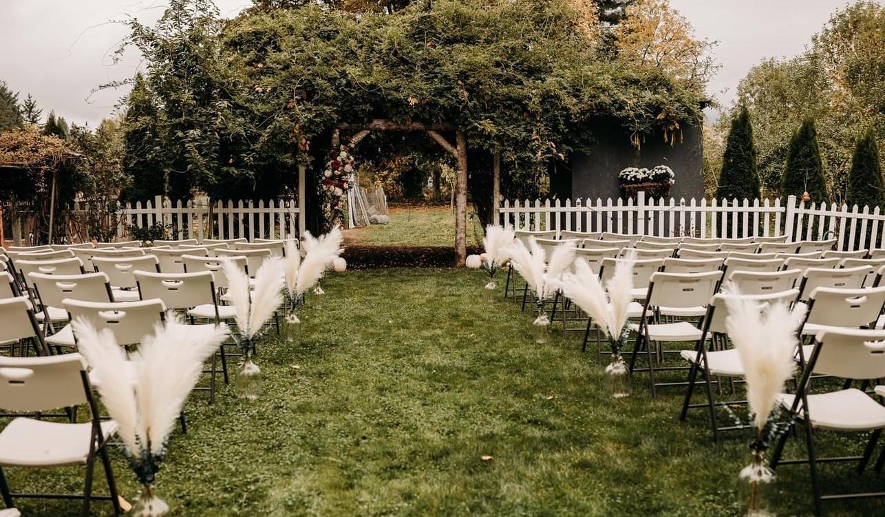 The Wedding Website of Emily Conroy and Samuel Langley
