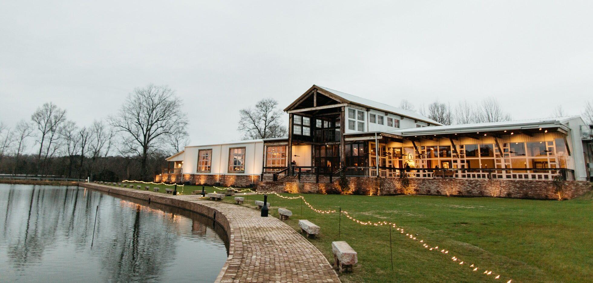 The Wedding Website of Angelina Holliman and Michael Nozinich