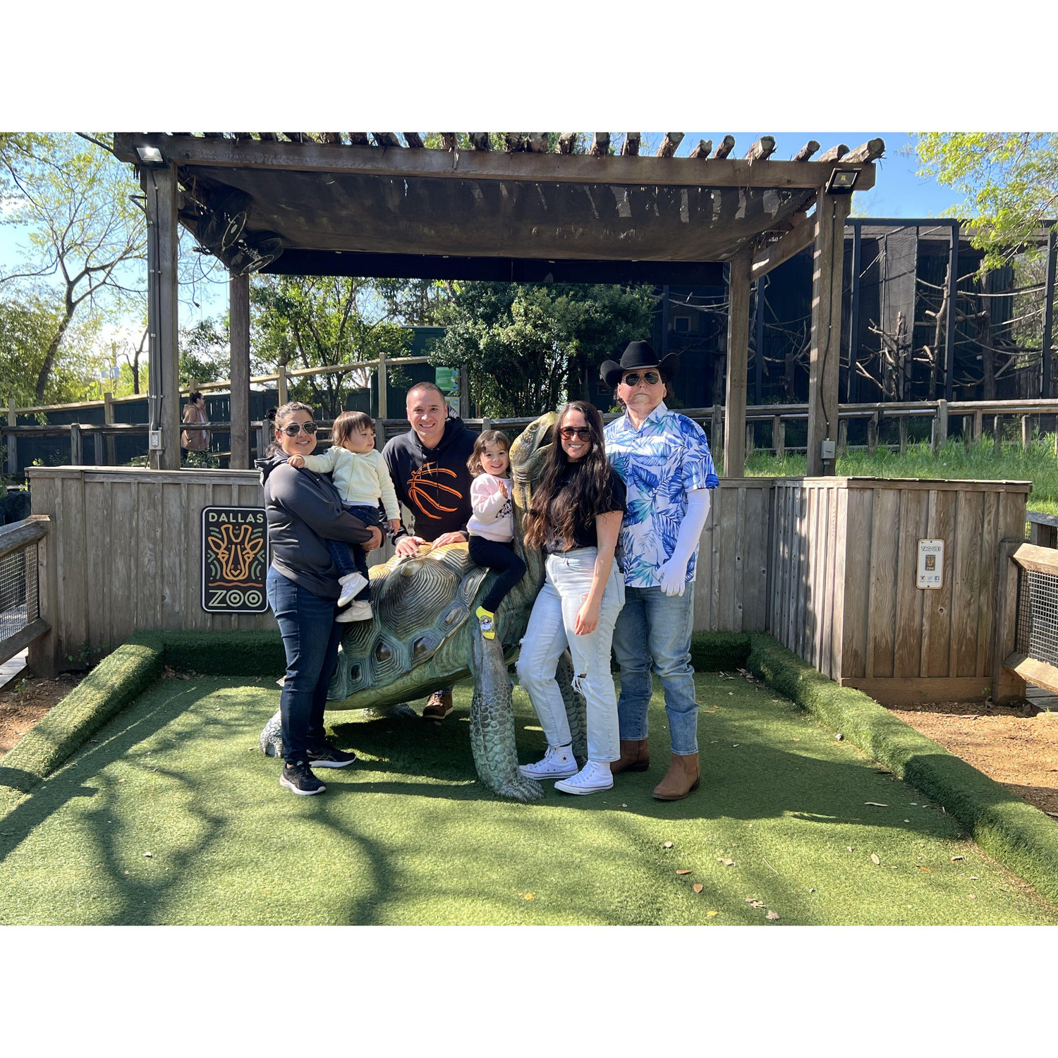 Visiting Jessica's brother and family in Dallas, Texas.